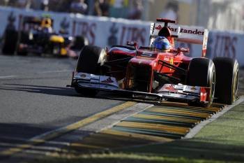 El piloto español Fernando Alonso en acción durante el Gran Premio de Australia. (Foto: FRANCK ROBICHON)