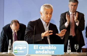 El presidente del PP-A, Javier Arenas, durante su intervención en el Comité Ejecutivo andaluz. (Foto: RAFA ALCAIDE)