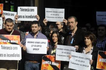 Concentración de protesta hoy en Ourense (Foto: Martiño Pinal)