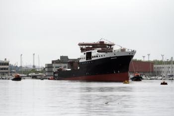 La entrega del buque al instituto británico de investigación medioambiental será en junio de 2013.