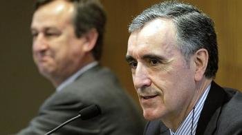 El presidente y el consejero delegado de NCG Banco, José María Castellano (Foto: EFE)