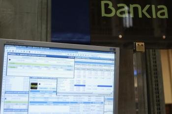 La negociación de Bankia en la bolsa española fue suspendida antes del inicio de la sesión. Foto: EFE/Zipi