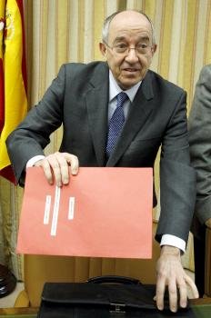 El gobernador del Banco de España, Miguel Ángel Fernández Ordóñez,