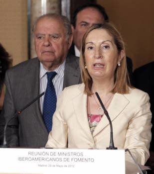 La ministra de Fomento, Ana Pastor. (Foto: JUANJO MARTÍN)
