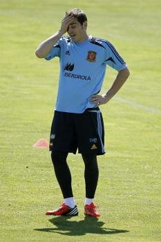 Iker Casillas durante un entrenamiento. Foto: EFE/Javier Lizón