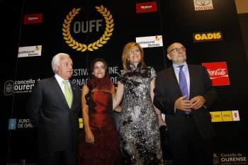 José Luis Baltar, Isabel Pérez, Mercedes Astorga y Francisco Rodríguez, en la gala de apertura de la edición de 2011, cuando aún colaboraban. (Foto: XESUS FARIÑAS)