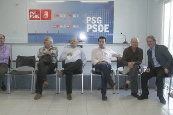 De izquierda a derecha, Penín, Rodríguez, López Vidal, Fidalfo y Vallejo, en la ejecutiva del martes. (Foto: MIGUEL ANGEL)