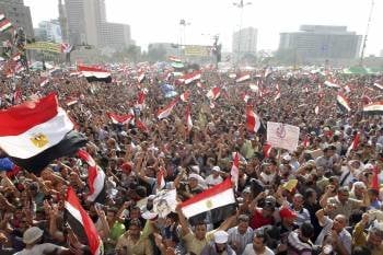 Los seguidores de Mursi celebraron su victoria en la plaza Tahrir. (Foto: AMEL PAIN)