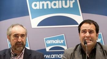 Los diputados de Amaiur Jon Iñarritu (d) y Rafa Larreina. (Foto: Archivo EFE)