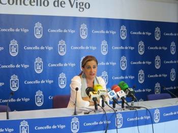 Carmela Silva, en una rueda de prensa en el Concello de Vigo. (Foto: ARCHIVO)
