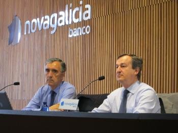 Castellano, a la izquierda, con el consejero delegado de NCG. 