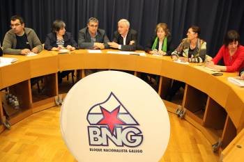 Los miembros de la Executiva del BNG, durante un encuentro mantenido el pasado junio. (Foto: ARCHIVO)