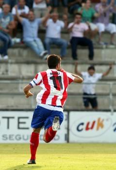 Manu celebra el gol de la victoria contra el Hércules. (Foto: EL PROGRESO)
