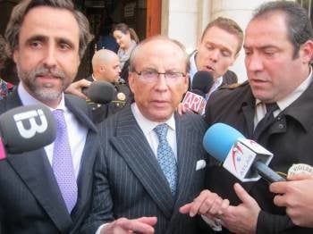 Ruiz-Mateos a la salida del juzgado de Pama, el pasado mes de enero. (Foto: ARCHIVO)