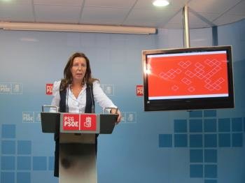 La coordinadora de Economía de la Executiva del PSdeG-PSOE, Carmen Gallego