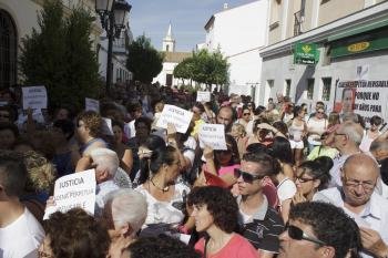  Centenares de personas piden justicia para Ruth y José en San Bartolomé