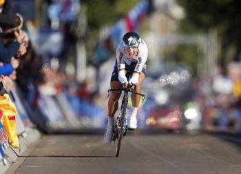 El alemán Toni Martin, durante la contrarreloj masculina de los Mundiales de Ciclismo en Valkenburg (Foto: EFE)