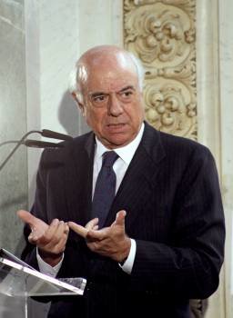El presidente del BBVA, Francisco González. (Foto: VELARDIEZ)
