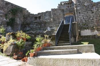 El castillo de los Sarmiento de Ribadavia, es un importante atractivo turístico. (Foto: MIGUEL ÁNGEL )