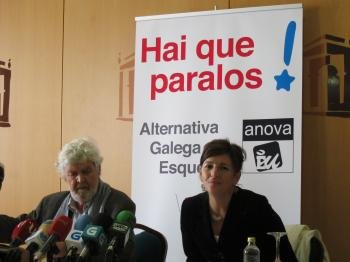  Beiras y Yolanda Díaz, en rueda de prensa.