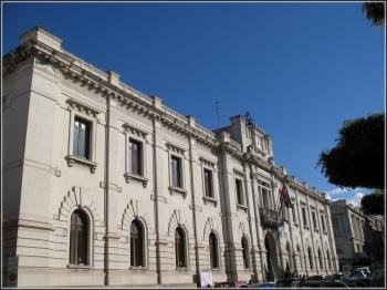 Fachada del Ayuntamiento de Reggio Calabria.
