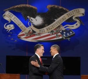 Obama y Romney casi empatados en sondeo cuando se enfrentan en segundo debate