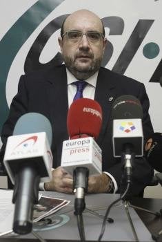 El presidente del sindicato de funcionarios CSI-F, Miguel Borra