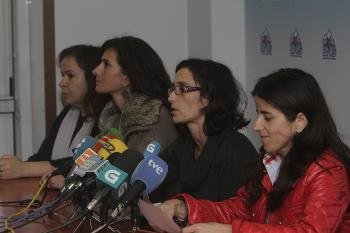 Montse Nóvoa, Marta Arribas, Susana García e Isabel Pérez, en la rueda de prensa.