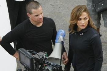Jennifer Lopez obliga a su novio Casper Smart a firmar un contrato de confidencialidad