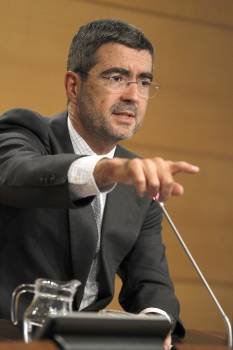 El secretario de Estado de Economía, Fernando Jiménez Latorre, durante una rueda de prensa. (Foto: JAVIER LIZÓN)