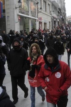 En Ourense, unas 21.000 personas, según cifras de la Policía Local, cerca de 30.000, según las organizaciones sindicales se han movilizado hoy en la ciudad de As Burgas
