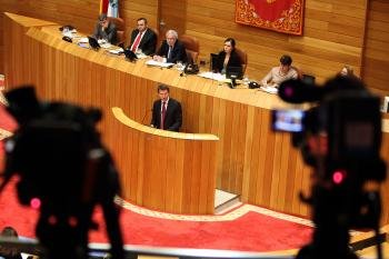 Núñez Feijóo, durante su intervención en el pleno del Parlamento autonómico. 