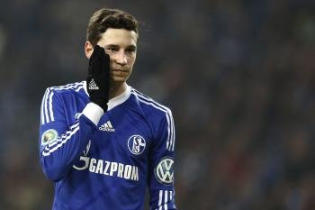 El jugador del Schalke 04 Julian Draxlerda (Foto: EFE)