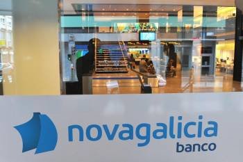 Oficina de Novagalicia Banco situada en Vigo. (Foto: ARCHIVO)