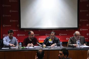 Ángel González, José Ramón Fernández, Alejandro Estévez y José Luis González, durante la junta.