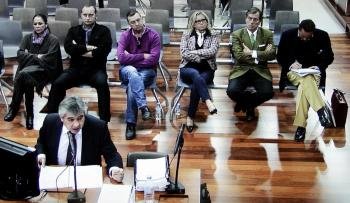 Fotografía tomada del monitor de la sala de prensa de la Audiencia de Málaga, en el juicio que se ha reanudado hoy, lunes 14 de enero