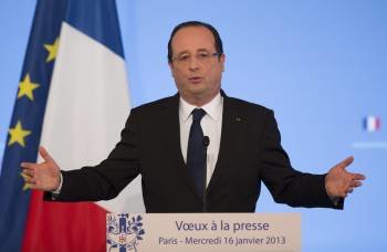 El presidente francés, François Hollande, durante sus declaraciones en el Palacio del Elíseo. (Foto: IAN LANGSDON)