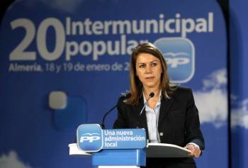 La secretaria general del PP, María Dolores de Cospedal, en la XX Intermunicipal del PP. (Foto: CARLOS BARBA)