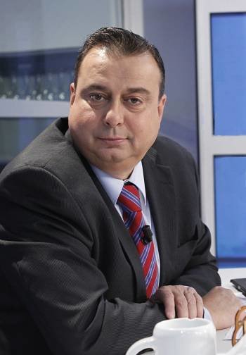 El periodista Javier Algarra. (Foto: INTERECONOMÍA TV)