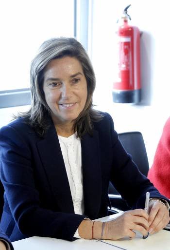 Ana Mato, durante la reunión de la cúpula del PP. (Foto: J.J. GUILLÉN)
