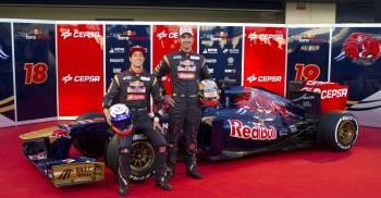 Los pilotos de F1 Daniel Ricciardo (d) y Jean-Éric Vergne del equipo Toro Rosso  (Foto: efe)