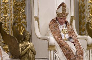 Un papa muy envejecido, durante la celebración de la Conversión de Pablo Apóstol, el pasado 25 de enero. (Foto: C. PERI)