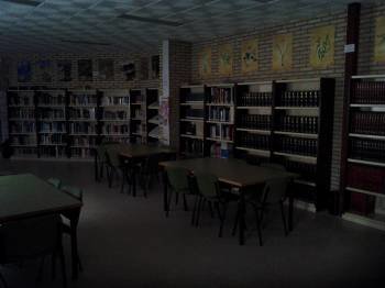 Instalaciones de la Biblioteca municipal de Beariz, ubicada en el colegio público. (Foto: LR)