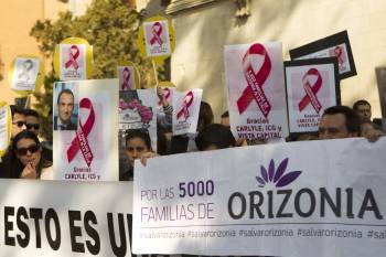Protesta de trabajadores de Orizonia en Palma de Mallorca. (Foto: MONTSERRAT DÍAZ)