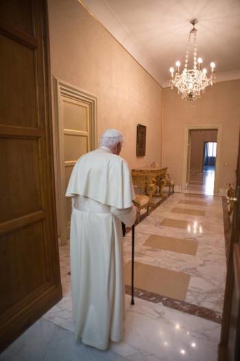 El ya papa emérito, en el palacio de Castel Gandolfo. (Foto: O.R.)