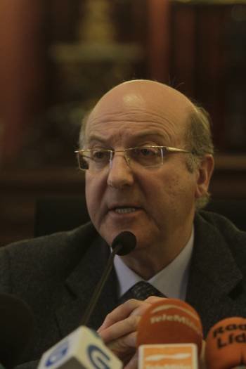 El alcalde, Agustín Fernández. (Foto: MIGUEL ÁNGEL)