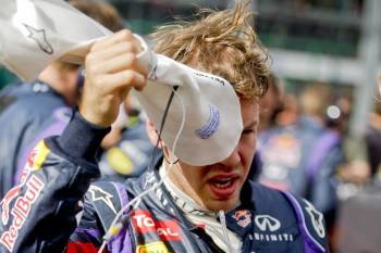 Vettel, el domingo nada más acabar la carrera. (Foto: DIEGO AZUBEL)