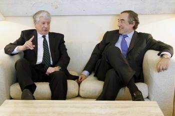 os presidentes de la Confederación Española de Organizaciones Empresariales (CEOE), Juan Rosell, y de la patronal madrileña CEIM, Arturo Fernández.