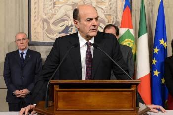 E líder del centroizquierda italiano, Pier Luigi Bersani, en rueda de prensa en el Palacio Quirinale.