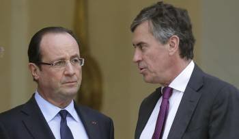 Hollande y Cahuzac, tras una de las reuniones del Gobierno francés. (Foto: P.M.)